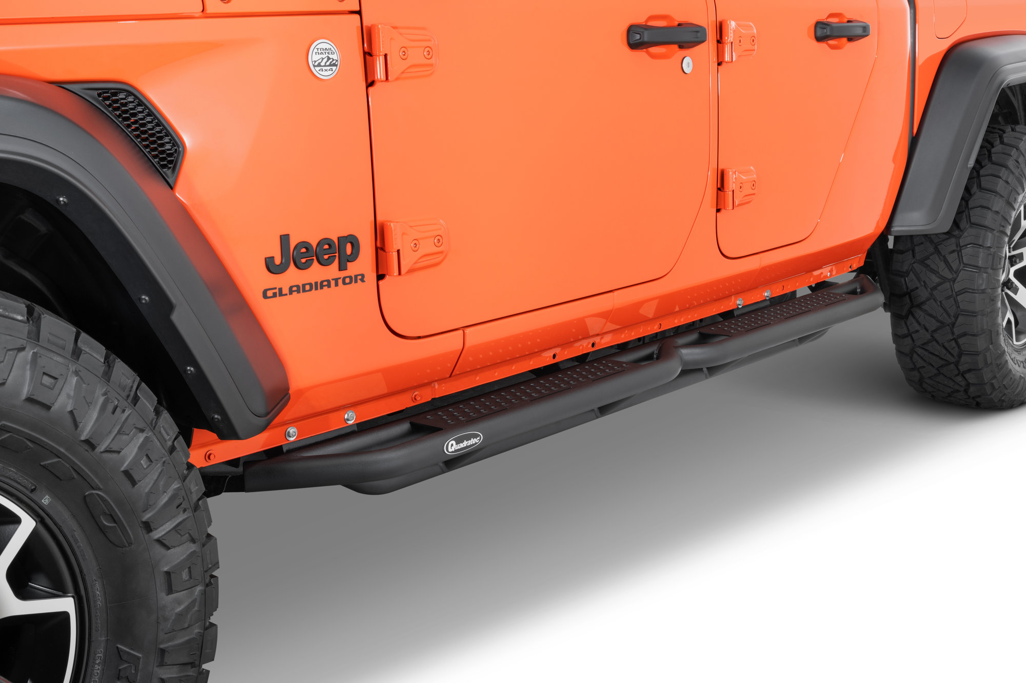 Quadratec QRC Side Armor with Step for 20-23 Jeep Gladiator JT